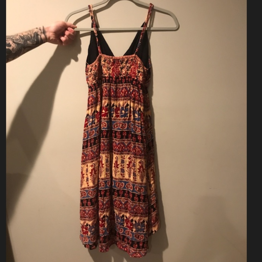 Women’s Boho Style Summer Dress Size Small!!!! - Picture 2 of 4